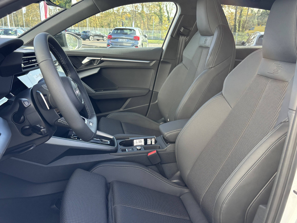 Acheter Audi A3 A3 Sportback TFSI e Hybride rechargeable 204 S tronic 6 S line 5p neuf dans les concessions du Groupe Faurie