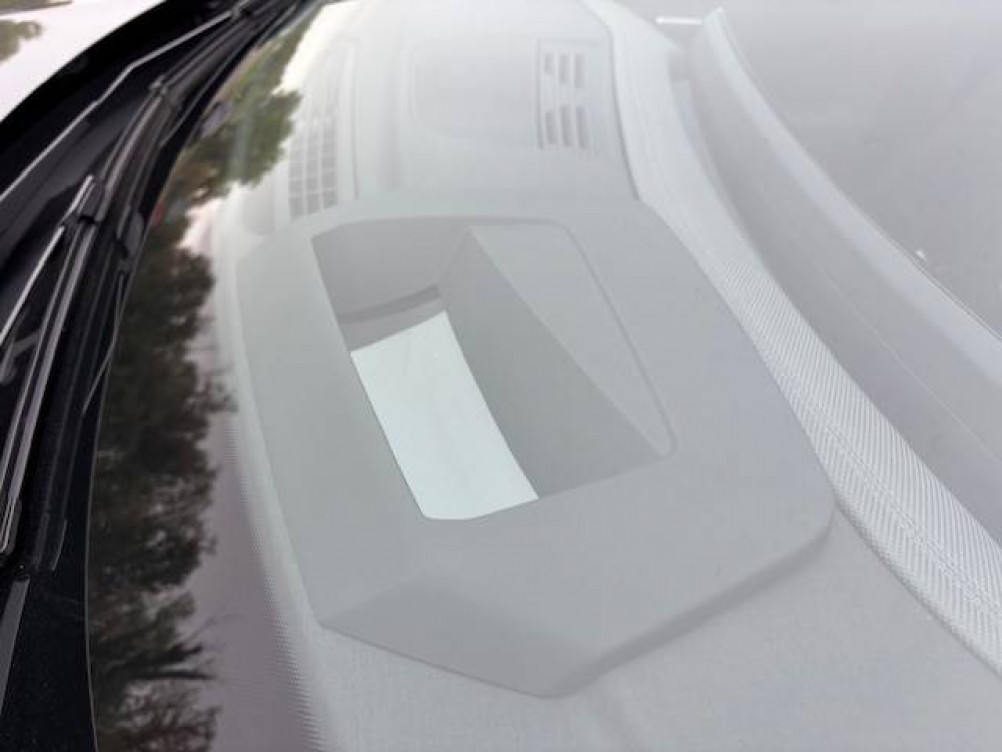 Acheter Audi Q3 Q3 e-hybrid 272 ch S tronic 6 S line 5p neuf dans les concessions du Groupe Faurie