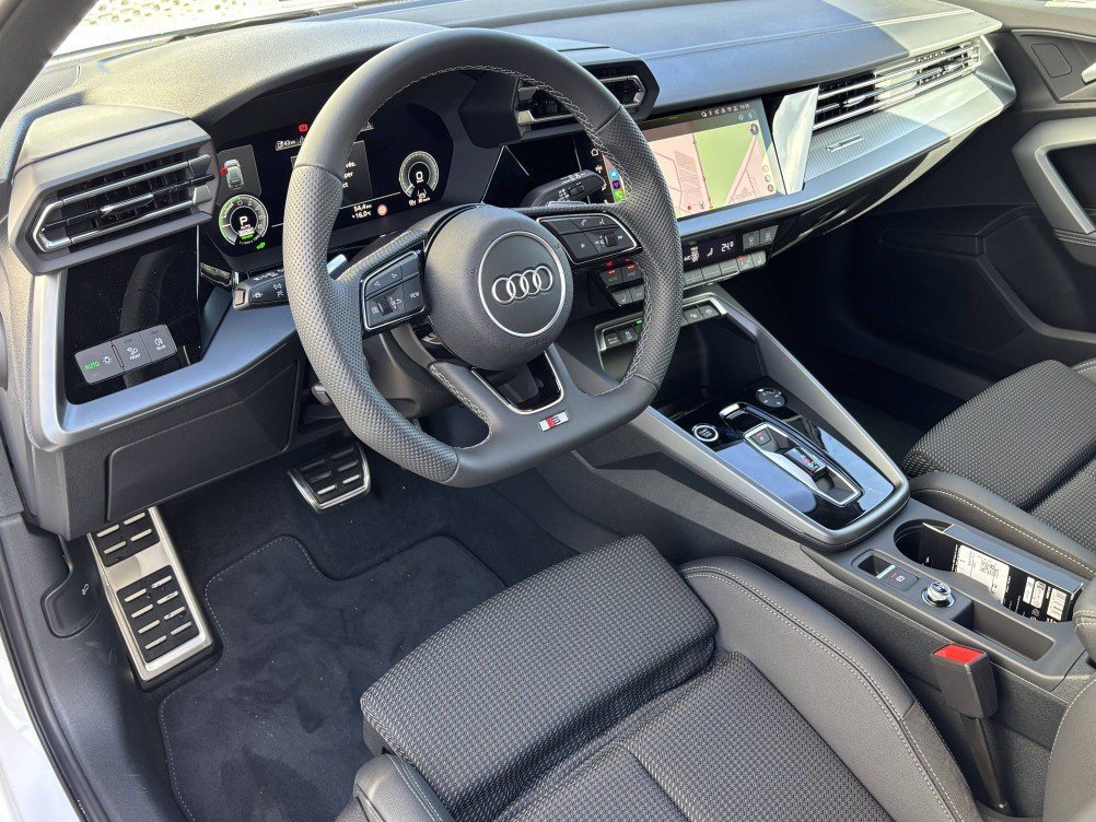 Acheter Audi A3 A3 Sportback TFSI e Hybride rechargeable 204 S tronic 6 S line 5p neuf dans les concessions du Groupe Faurie