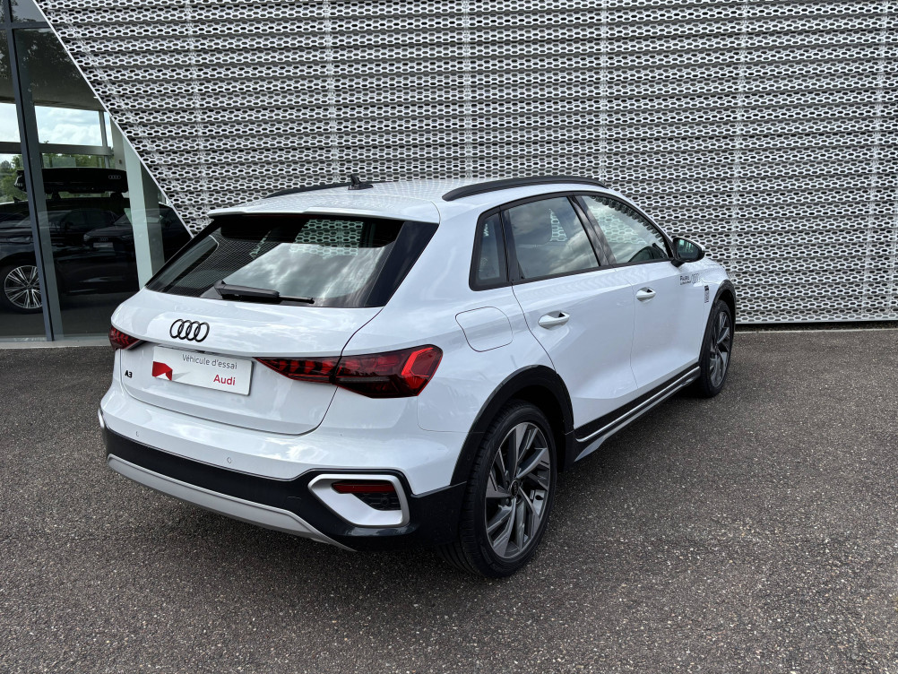 Acheter Audi A3 A3 Allstreet 35 TFSI Mild Hybrid 150 S tronic 7 Avus 5p neuf dans les concessions du Groupe Faurie