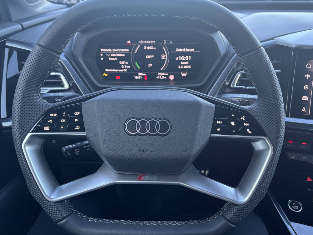 Acheter Audi Q4 Q4 e-tron 45 285 ch 82 kWh S LINE 5p neuf dans les concessions du Groupe Faurie