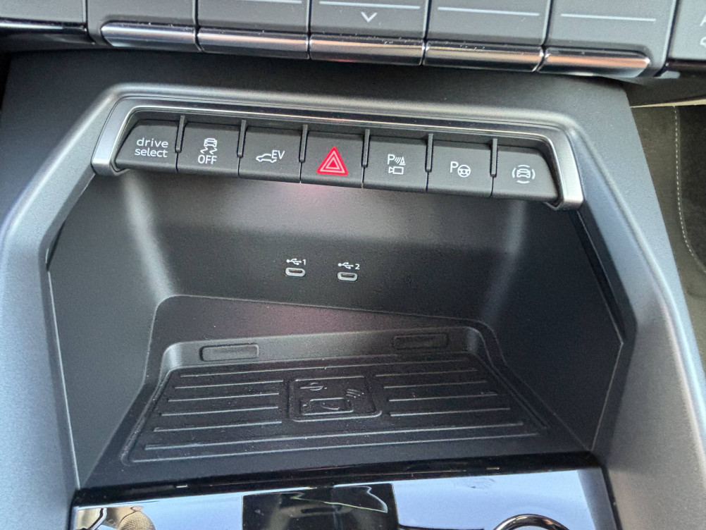 Acheter Audi A3 A3 Sportback TFSI e Hybride rechargeable 204 S tronic 6 S line 5p neuf dans les concessions du Groupe Faurie