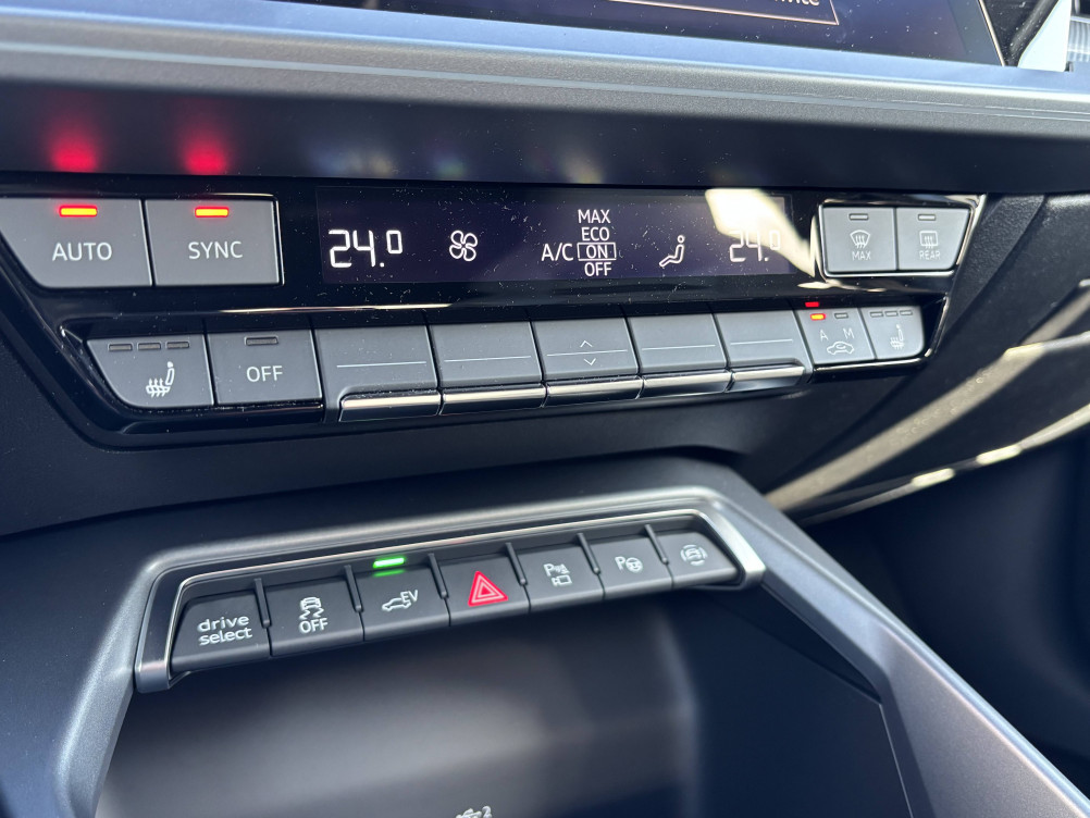 Acheter Audi A3 A3 Sportback TFSI e Hybride rechargeable 204 S tronic 6 S line 5p neuf dans les concessions du Groupe Faurie