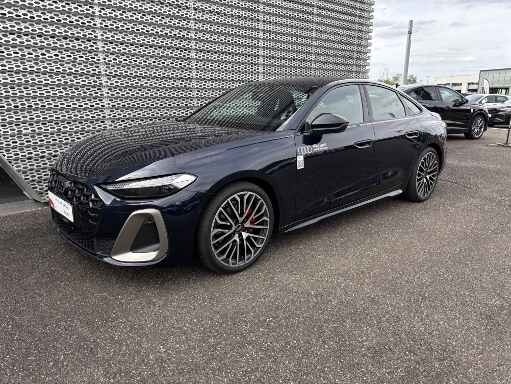 Acheter Audi A5 A5 TFSI 204 ch S tronic 7 Quattro S line 5p neuf dans les concessions du Groupe Faurie