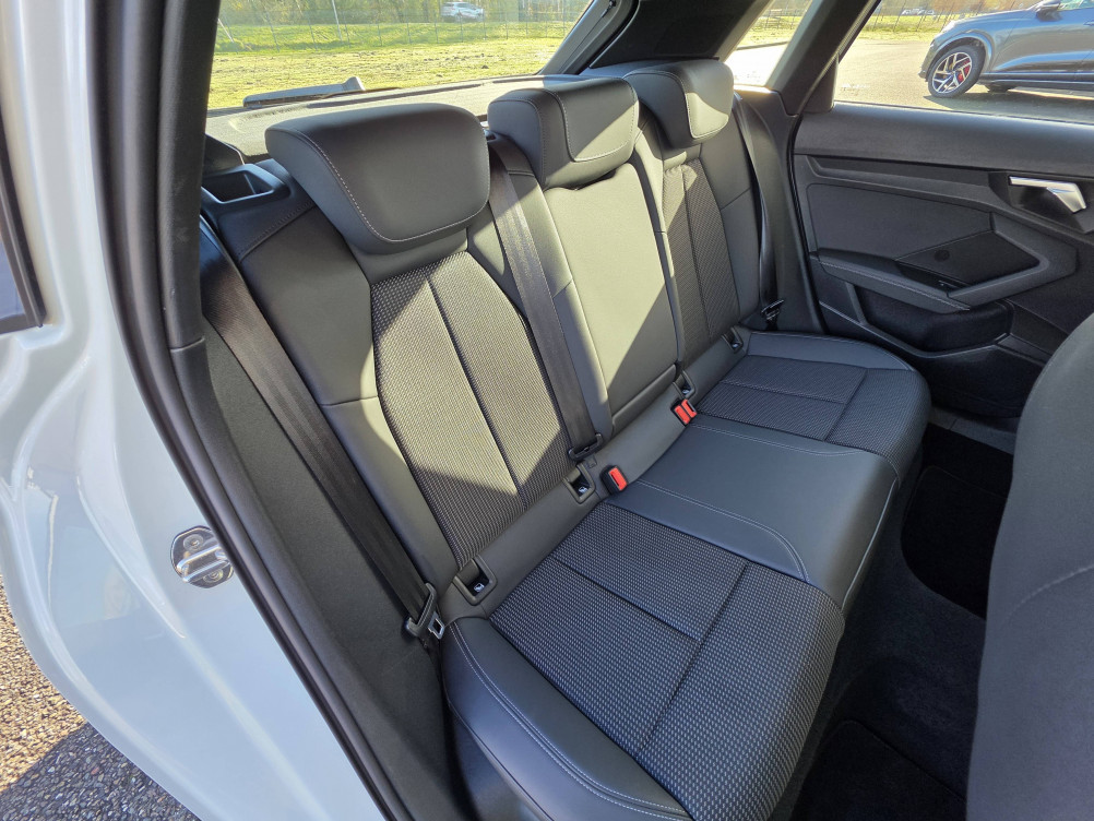 Acheter Audi A3 A3 Sportback 30 TDI 116 S tronic 7 S Line 5p occasion dans les concessions du Groupe Faurie