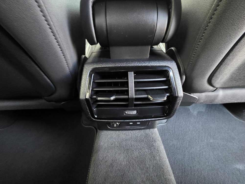 Acheter Audi Q3 Q3 35 TFSI 150 ch S tronic 7 S Edition 5p occasion dans les concessions du Groupe Faurie