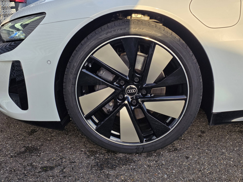 Acheter Audi E-Tron GT e-tron GT 476 ch quattro Extended 4p occasion dans les concessions du Groupe Faurie