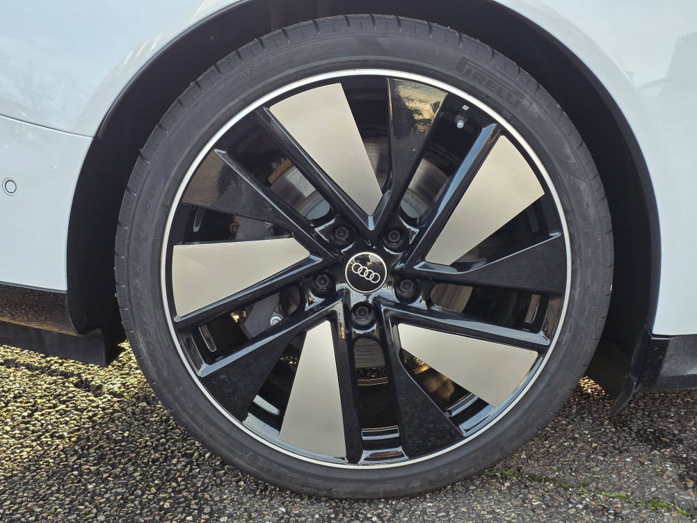 Acheter Audi E-Tron GT e-tron GT 476 ch quattro Extended 4p occasion dans les concessions du Groupe Faurie