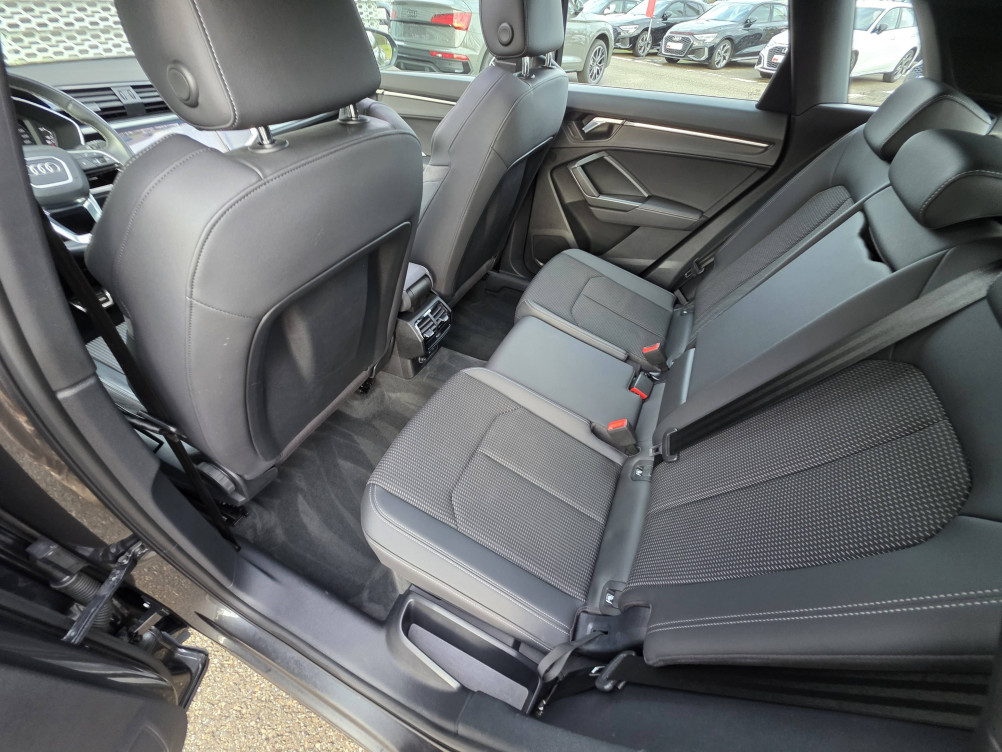 Acheter Audi Q3 Q3 35 TDI 150 ch S tronic 7 S line 5p occasion dans les concessions du Groupe Faurie