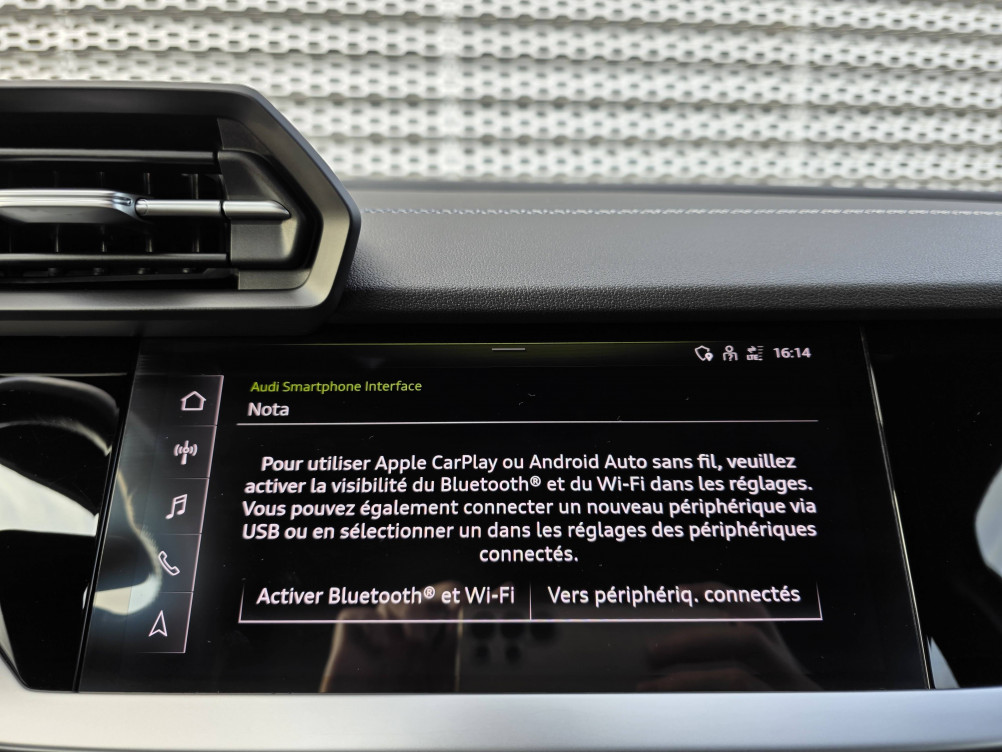 Acheter Audi A3 A3 Sportback 40 TFSIe 204 S tronic 6 S Line 5p occasion dans les concessions du Groupe Faurie