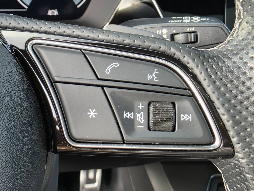 Acheter Audi A3 A3 Sportback 40 TFSIe 204 S tronic 6 S Line 5p occasion dans les concessions du Groupe Faurie