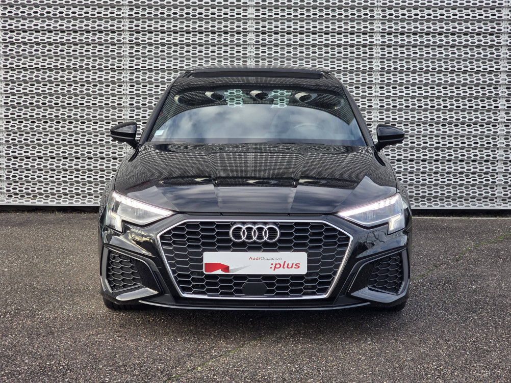 Acheter Audi A3 A3 Sportback 40 TFSIe 204 S tronic 6 S Line 5p occasion dans les concessions du Groupe Faurie