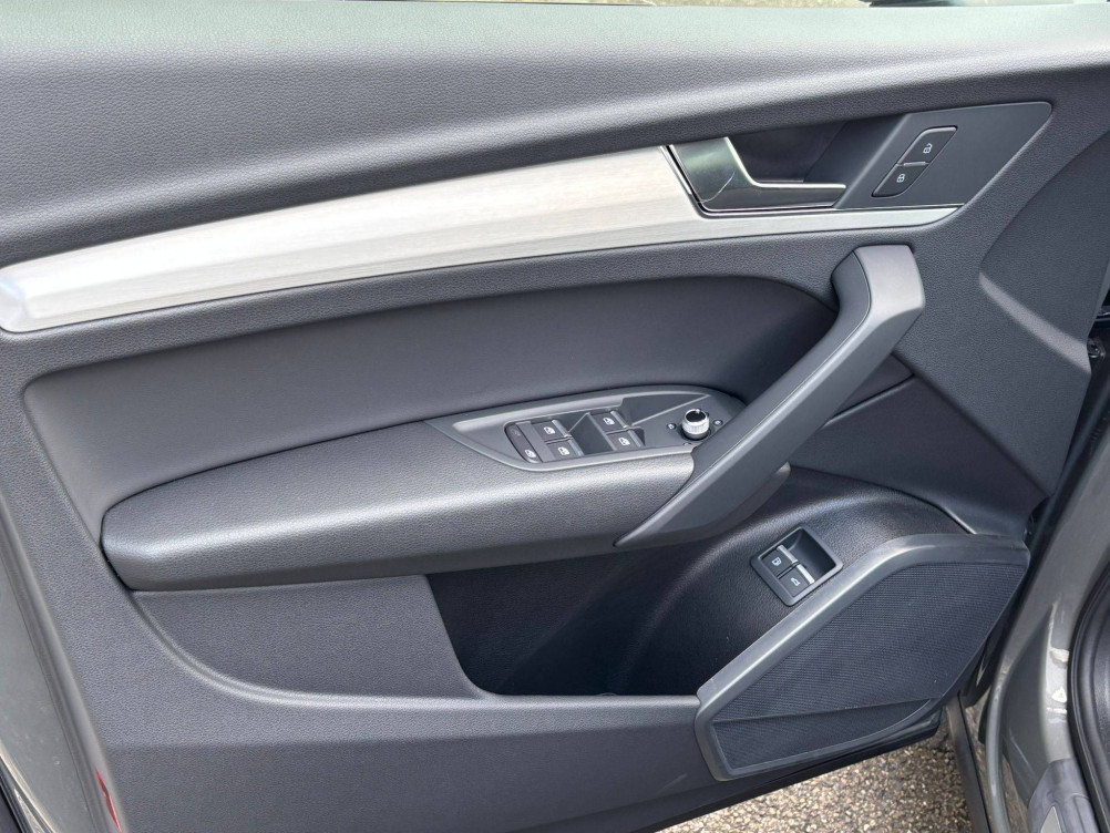 Acheter Audi Q5 Q5 Sportback 50 TFSIe 299 S tronic 7 Quattro Black Edition 5p neuf dans les concessions du Groupe Faurie