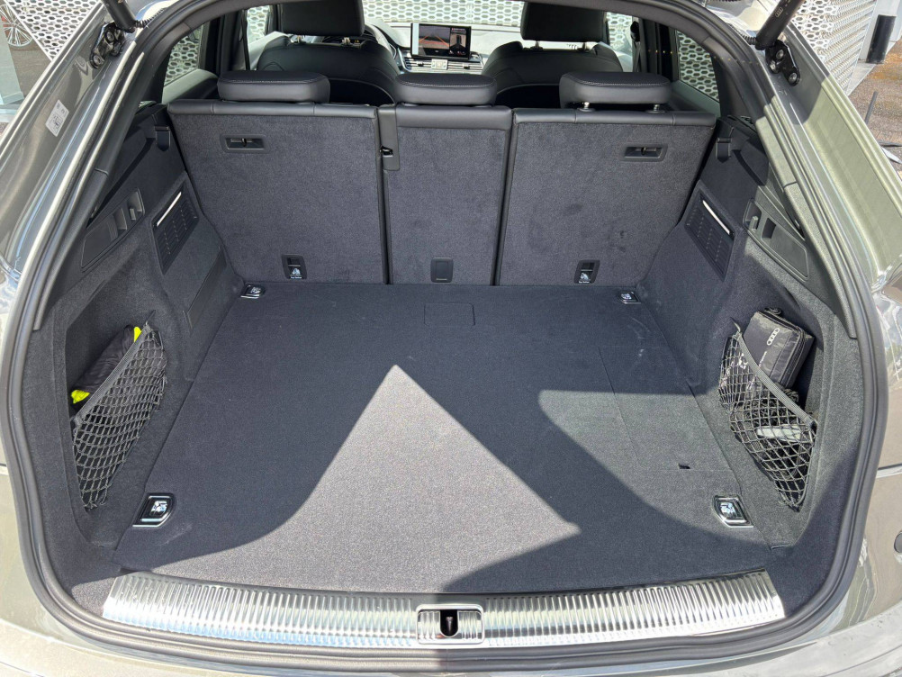 Acheter Audi Q5 Q5 Sportback 50 TFSIe 299 S tronic 7 Quattro Black Edition 5p neuf dans les concessions du Groupe Faurie