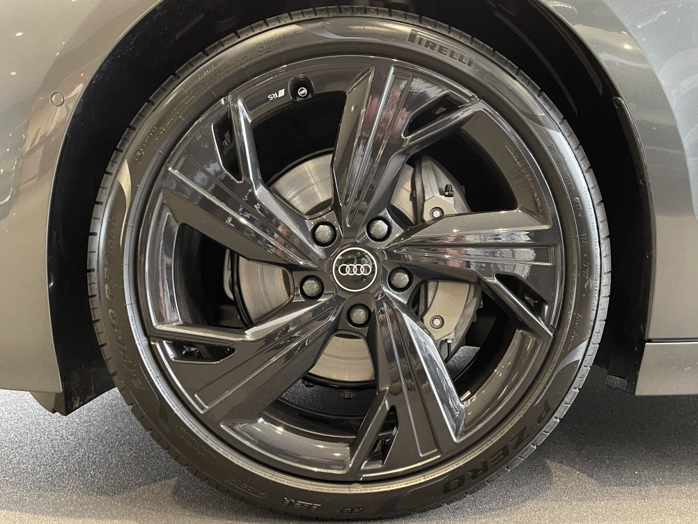 Acheter Audi A6 E-TRON A6 e-tron Avant Performance 367 ch 100 kWh S line 5p neuf dans les concessions du Groupe Faurie