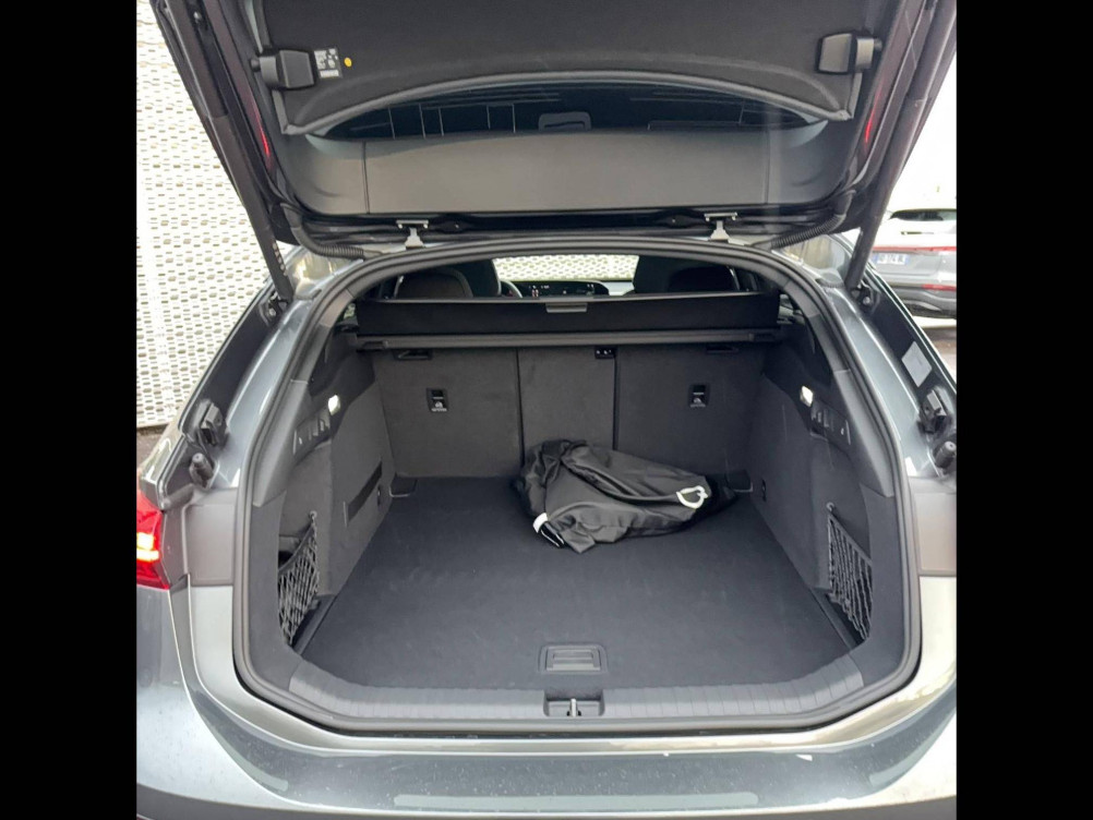 Acheter Audi A6 E-TRON A6 e-tron Avant Performance 367 ch 100 kWh S line 5p neuf dans les concessions du Groupe Faurie