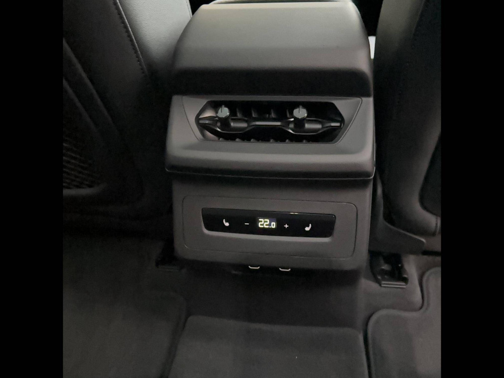 Acheter Audi A6 E-TRON A6 e-tron Avant Performance 367 ch 100 kWh S line 5p neuf dans les concessions du Groupe Faurie