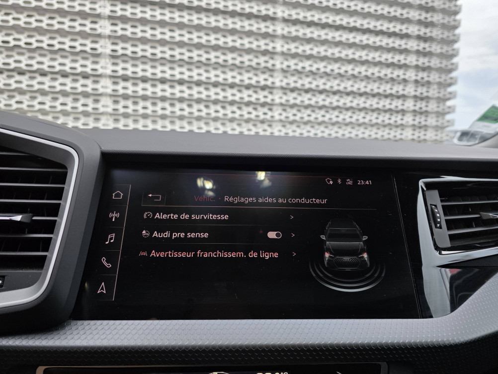 Acheter Audi A1 A1 Citycarver 30 TFSI 116 ch S tronic 7 Design Luxe 5p occasion dans les concessions du Groupe Faurie