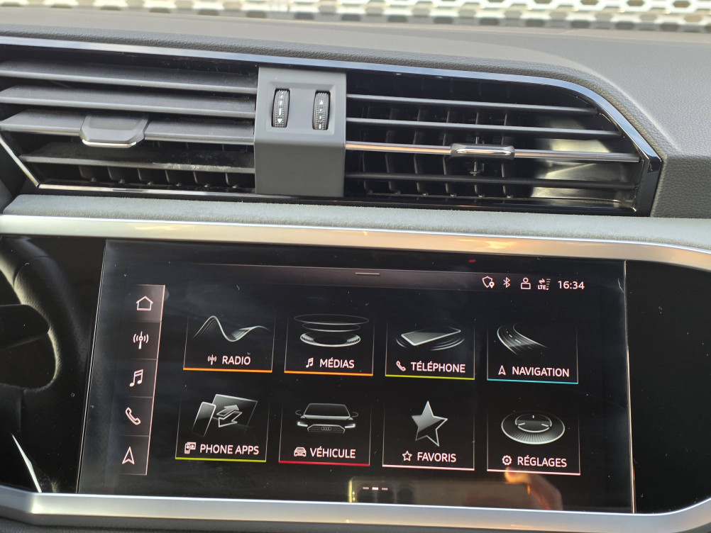 Acheter Audi Q3 Q3 Sportback 35 TDI 150 ch S tronic 7 S Edition 5p occasion dans les concessions du Groupe Faurie