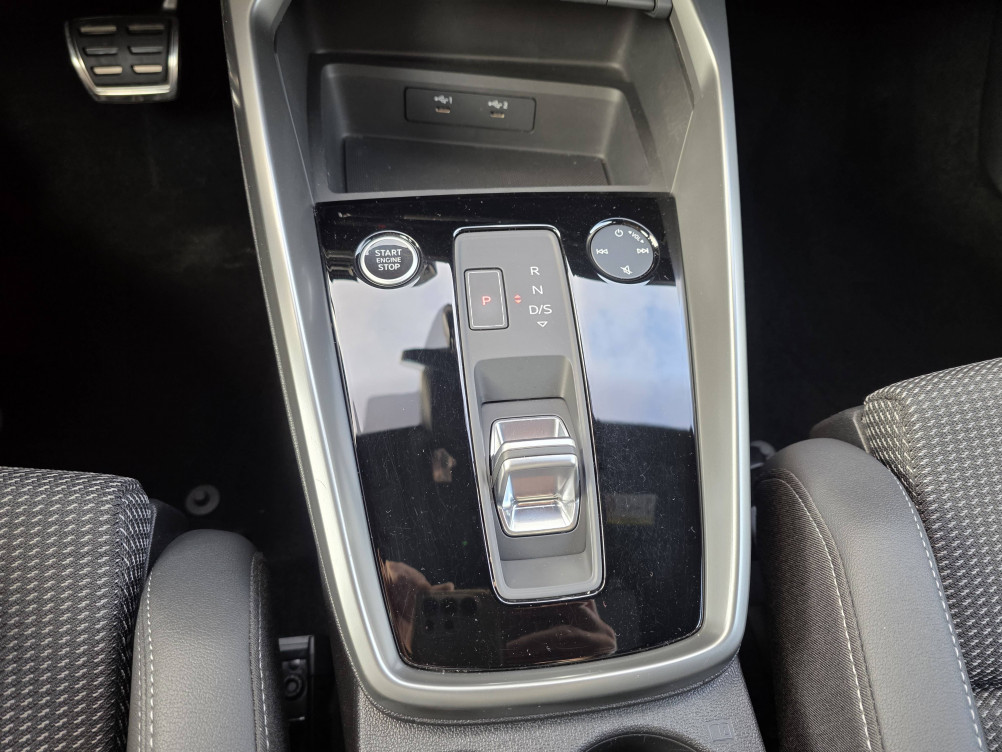 Acheter Audi A3 A3 Sportback 40 TFSIe 204 S tronic 6 S Line 5p occasion dans les concessions du Groupe Faurie