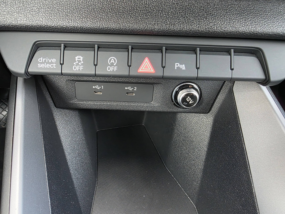 Acheter Audi A1 A1 Citycarver 35 TFSI 150 ch S tronic 7 Design Luxe 5p occasion dans les concessions du Groupe Faurie