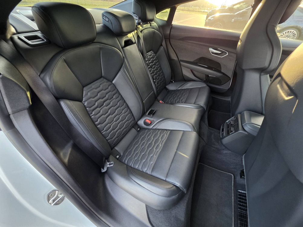 Acheter Audi E-Tron GT e-tron GT 476 ch quattro Extended 4p occasion dans les concessions du Groupe Faurie