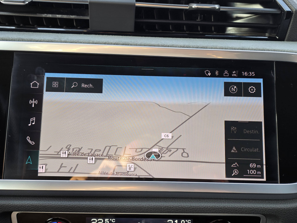 Acheter Audi Q3 Q3 Sportback 35 TDI 150 ch S tronic 7 S Edition 5p occasion dans les concessions du Groupe Faurie