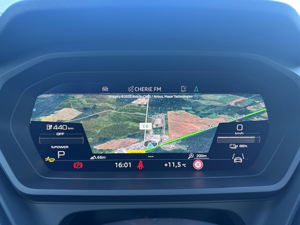 Acheter Audi Q4 Q4 e-tron 45 285 ch 82 kWh S LINE 5p neuf dans les concessions du Groupe Faurie