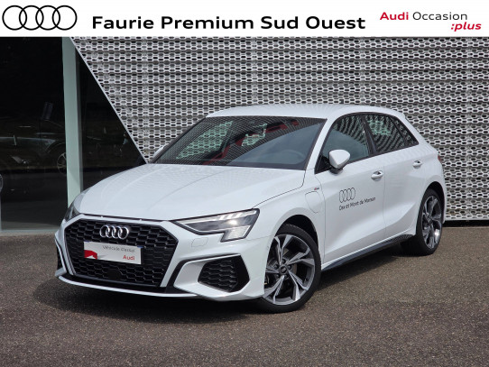 Acheter Audi A3 Sportback A3 Sportback 40 TFSIe 204 S tronic 6 S Line 5p neuve* dans les concessions du Groupe Faurie