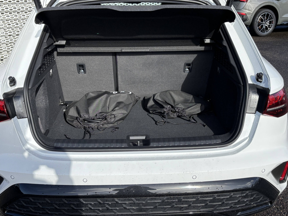 Acheter Audi A3 Sportback A3 Sportback TFSI e Hybride rechargeable 204 S tronic 6 S line 5p neuf dans les concessions du Groupe Faurie