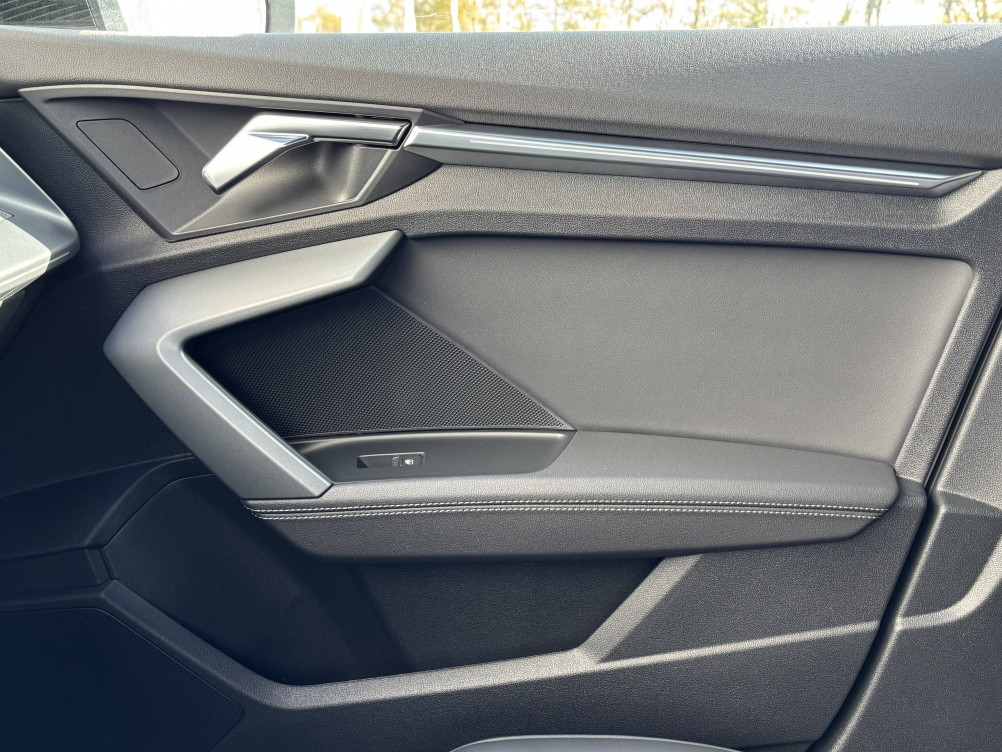 Acheter Audi A3 Sportback A3 Sportback TFSI e Hybride rechargeable 204 S tronic 6 S line 5p neuf dans les concessions du Groupe Faurie