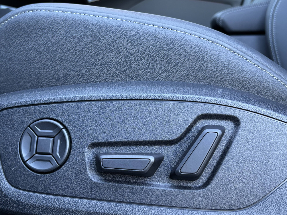 Acheter Audi Q4 Q4 e-tron 45 285 ch 82 kWh  5p neuf dans les concessions du Groupe Faurie