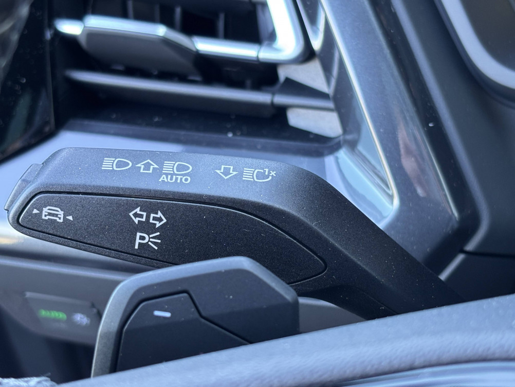 Acheter Audi Q4 Q4 e-tron 45 285 ch 82 kWh  5p neuf dans les concessions du Groupe Faurie