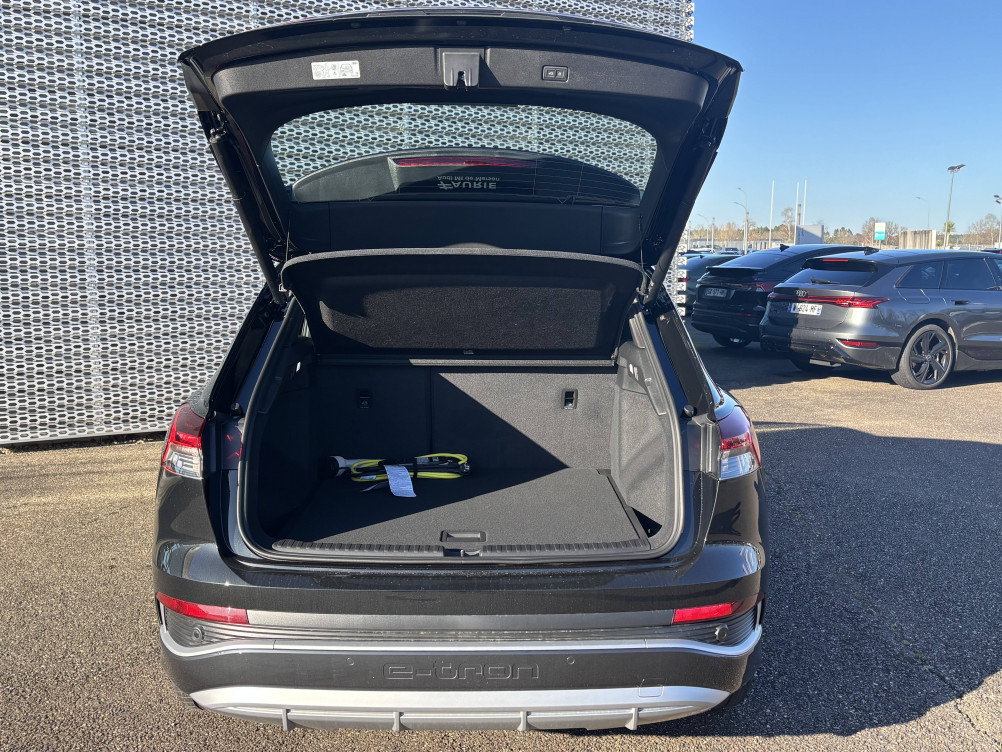 Acheter Audi Q4 Q4 e-tron 45 285 ch 82 kWh S LINE 5p neuf dans les concessions du Groupe Faurie