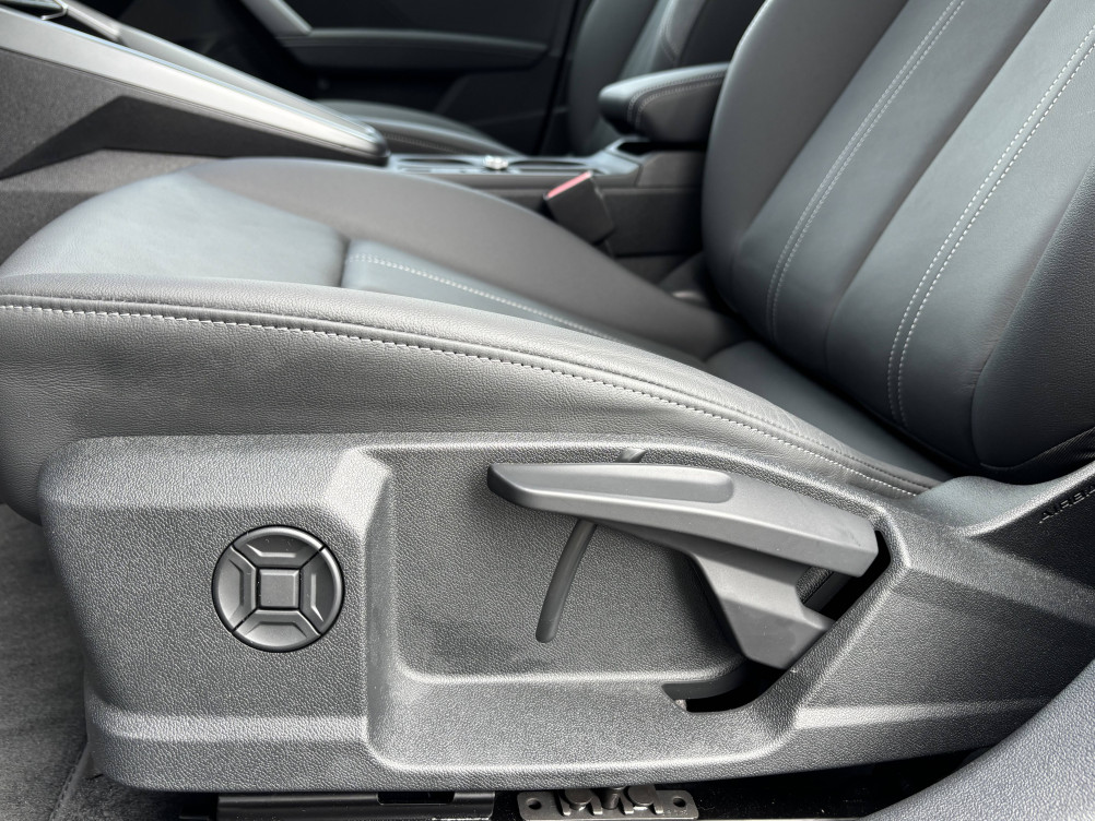 Acheter Audi A3 A3 Allstreet 35 TFSI Mild Hybrid 150 S tronic 7 Avus 5p neuf dans les concessions du Groupe Faurie