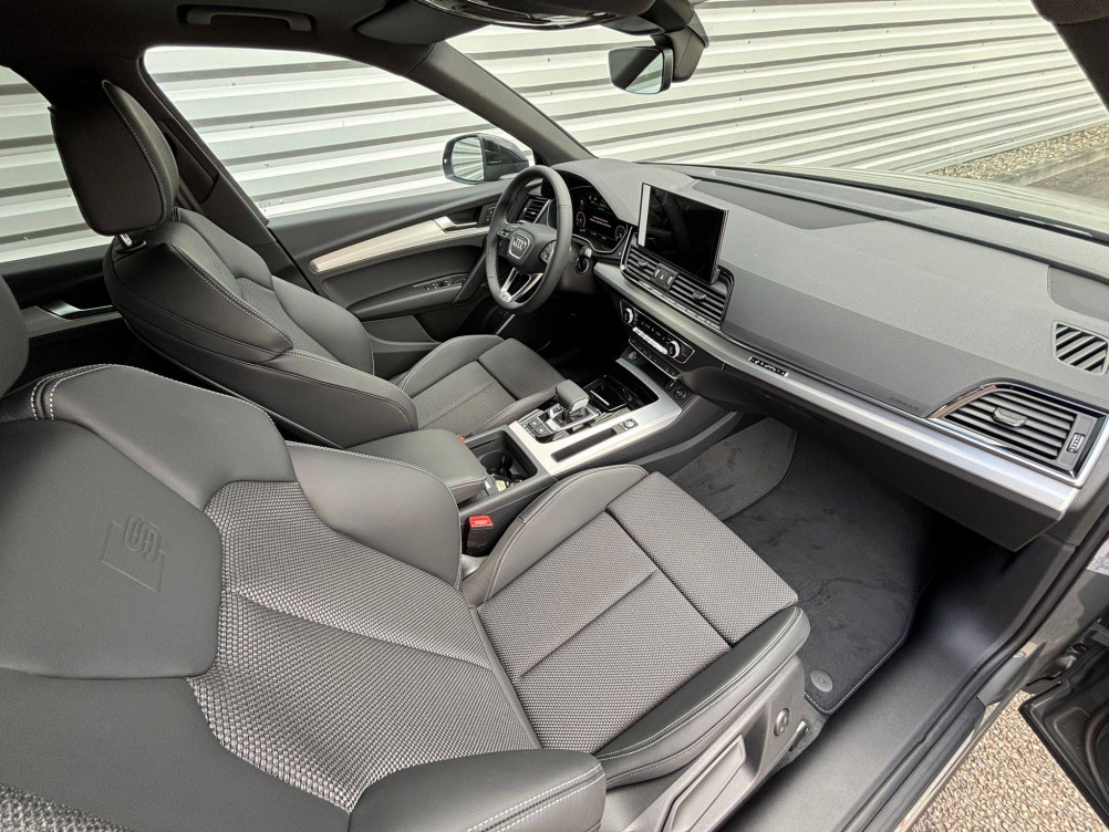 Acheter Audi Q5 Q5 Sportback 50 TFSIe 299 S tronic 7 Quattro Black Edition 5p neuf dans les concessions du Groupe Faurie
