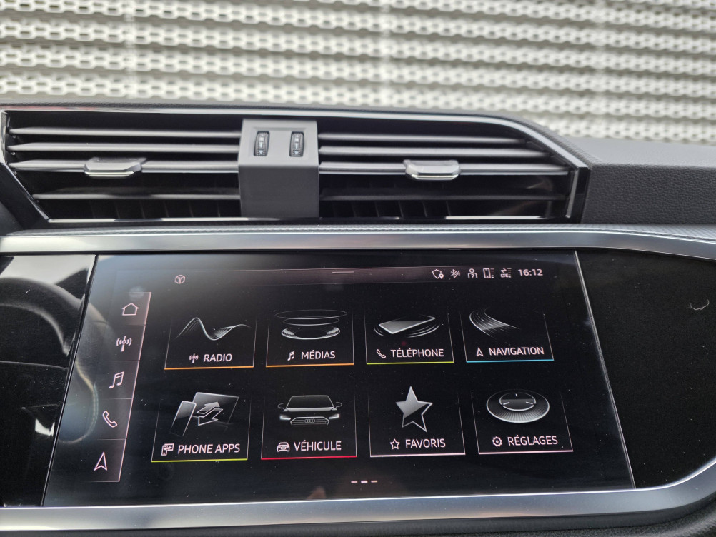 Acheter Audi Q3 Q3 Sportback 35 TDI 150 ch S tronic 7 S Edition 5p occasion dans les concessions du Groupe Faurie