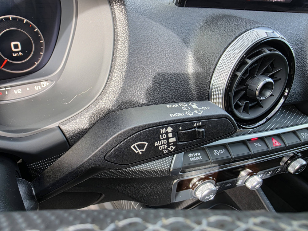 Acheter Audi Q2 Q2 35 TDI 150 S tronic 7 quattro S line Plus 5p occasion dans les concessions du Groupe Faurie