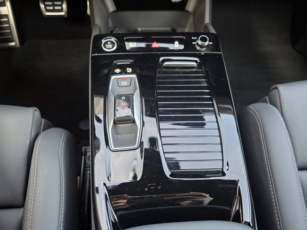 Acheter Audi Q6 E-TRON Q6 e-tron 306 ch 100 kWh performance S line 5p occasion dans les concessions du Groupe Faurie