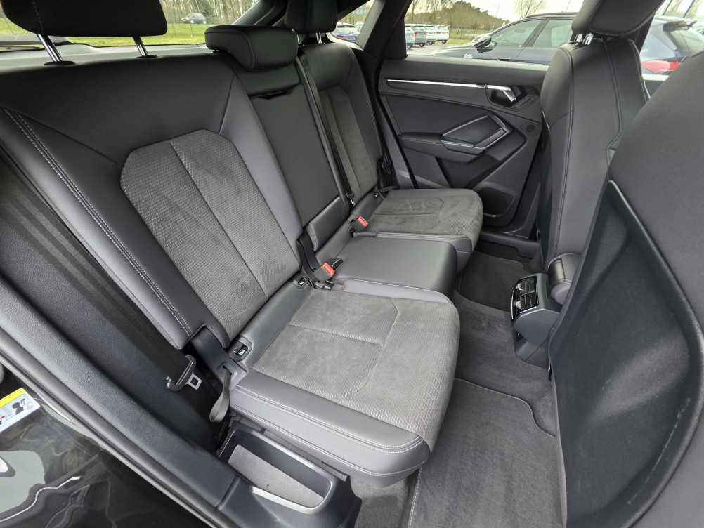 Acheter Audi Q3 Q3 Sportback 35 TDI 150 ch S tronic 7 S Edition 5p occasion dans les concessions du Groupe Faurie