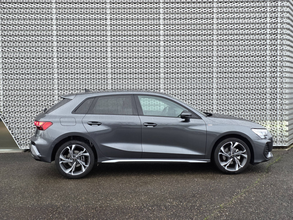 Acheter Audi A3 Sportback A3 Sportback TFSI Mild Hybrid 150 S tronic 7 S line 5p occasion dans les concessions du Groupe Faurie