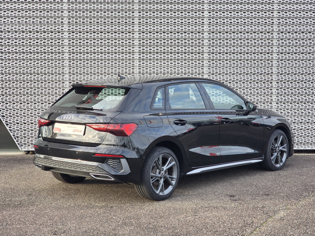 Acheter Audi A3 A3 Sportback 40 TFSIe 204 S tronic 6 S Line 5p occasion dans les concessions du Groupe Faurie