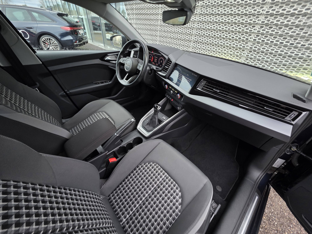 Acheter Audi A1 A1 Citycarver 30 TFSI 116 ch S tronic 7 Design Luxe 5p occasion dans les concessions du Groupe Faurie