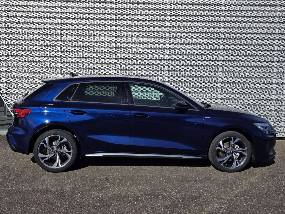 Acheter Audi A3 A3 Sportback TFSI Mild Hybrid 150 S tronic 7 S line 5p occasion dans les concessions du Groupe Faurie