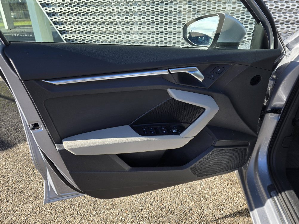 Acheter Audi A3 A3 Sportback 35 TFSI 150 Design Luxe 5p occasion dans les concessions du Groupe Faurie