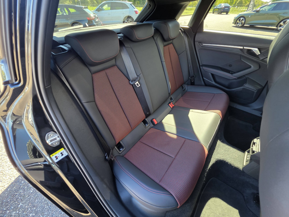 Acheter Audi A3 A3 Sportback 35 TFSI Mild Hybrid 150 S tronic 7 S Line 5p occasion dans les concessions du Groupe Faurie