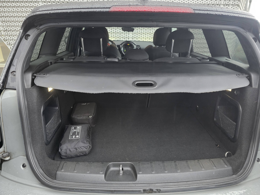 Acheter Mini Mini Clubman F54 Clubman Cooper D 150 ch BVA8 Finition Business Design 6p occasion dans les concessions du Groupe Faurie