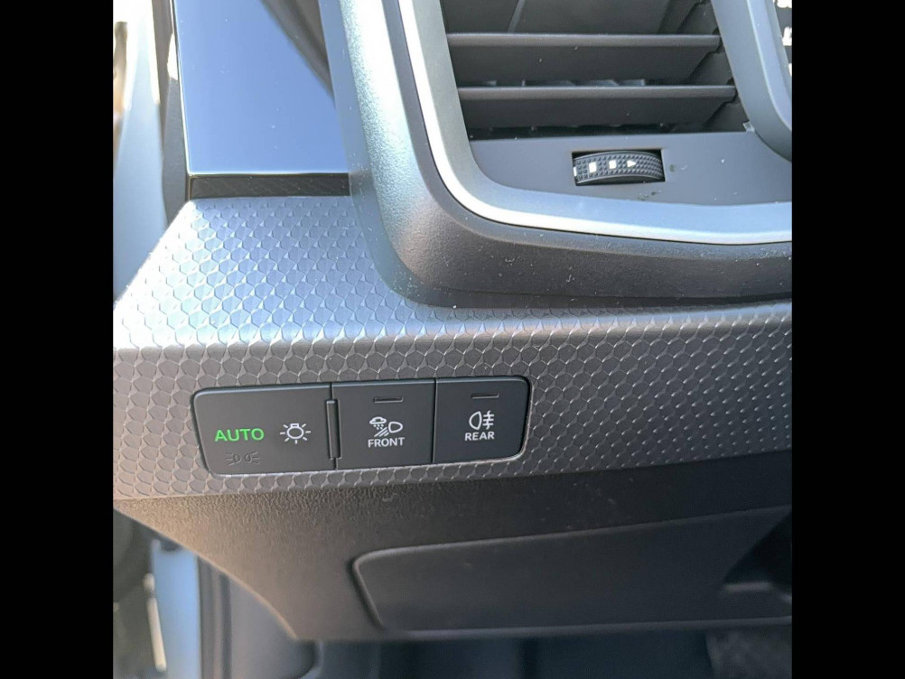 Acheter Audi A1 Sportback A1 Sportback 30 TFSI 116 ch S tronic 7 Design 5p neuf dans les concessions du Groupe Faurie