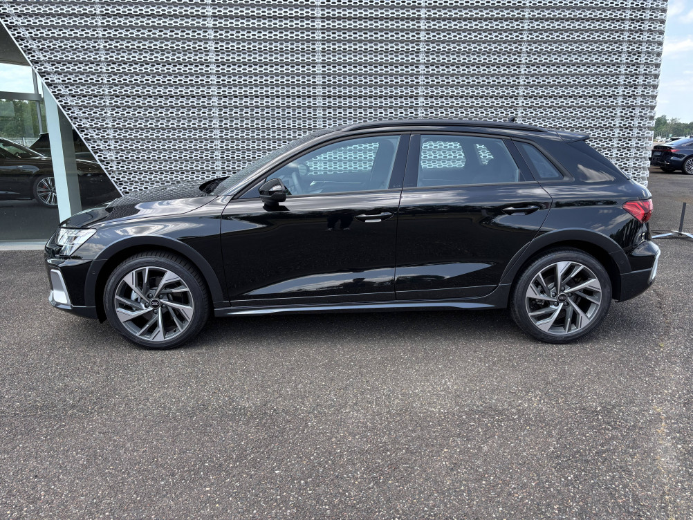 Acheter Audi A3 A3 Allstreet 35 TFSI Mild Hybrid 150 S tronic 7 Avus 5p neuf dans les concessions du Groupe Faurie