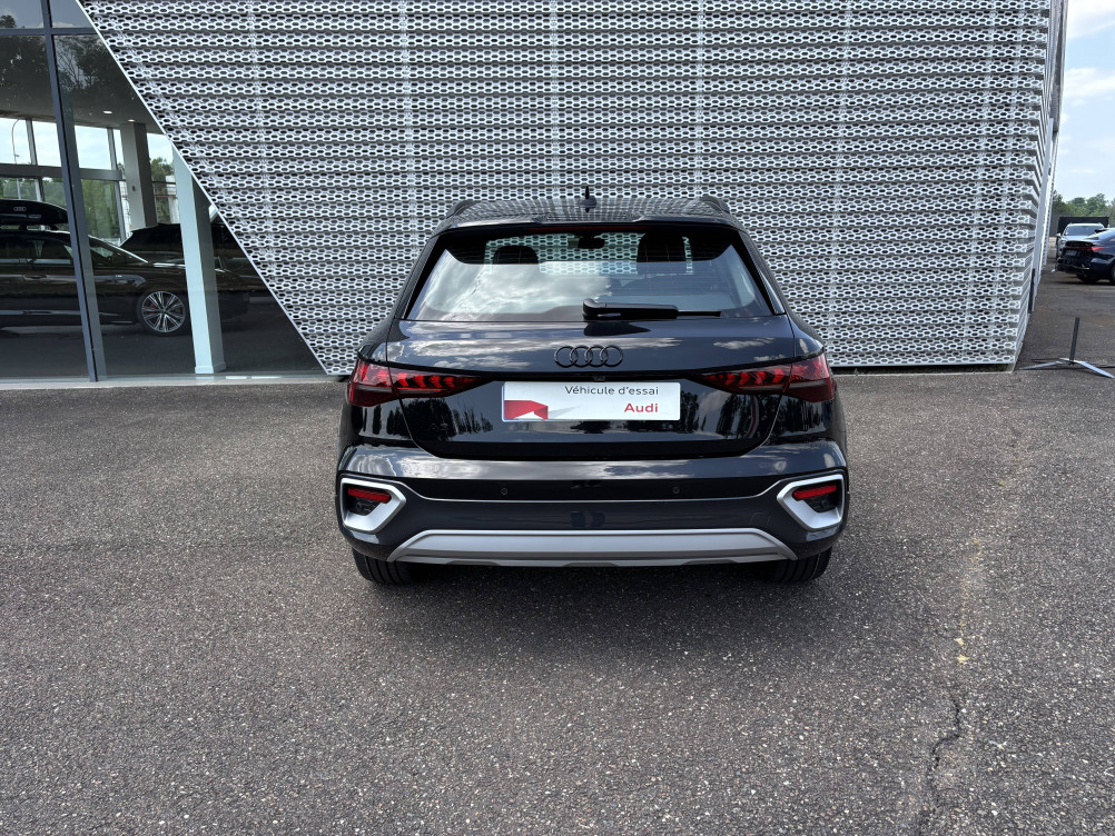 Acheter Audi A3 A3 Allstreet 35 TFSI Mild Hybrid 150 S tronic 7 Avus 5p neuf dans les concessions du Groupe Faurie